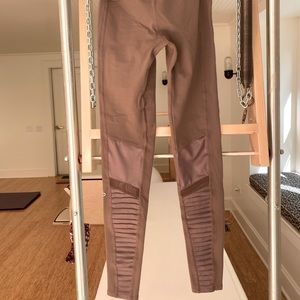 Alo Moto Leggings Small